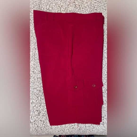 90)NWT EXPRESSO CARGO RED SHORT SIZE 1/17 - Picture 10 of 11